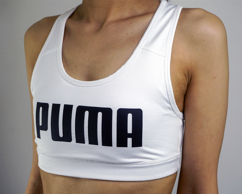 PUMA MID IMPACT スポーツブラ WHITE BLACK